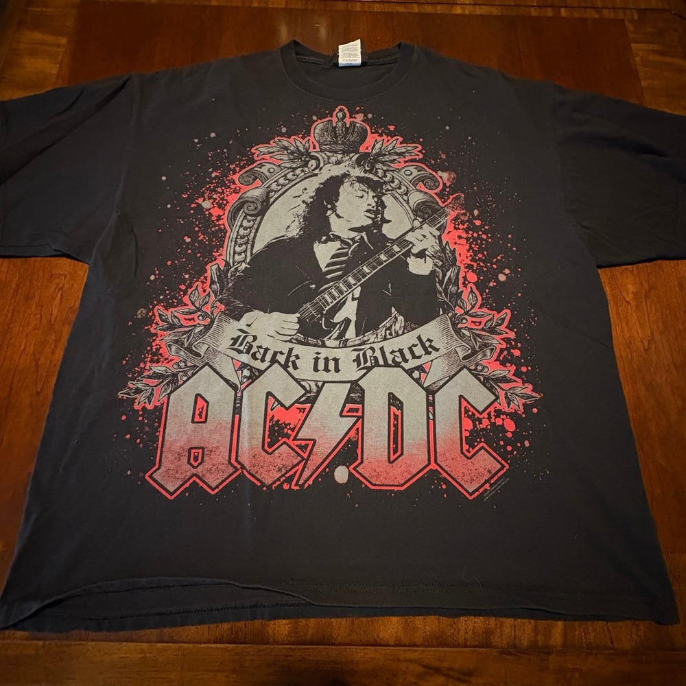 AC/DC Back In Black Angus Young T-Shirt Size XXL 2XL Black Red Graphic Rock TMM